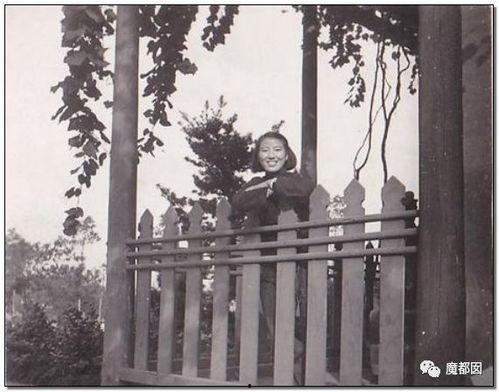 吃瓜群众出自那里,从“吃瓜群众”看网络时代的围观文化现象