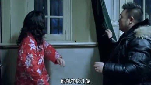 开心的美女吃瓜群众是谁,揭秘网络红人的魅力瞬间